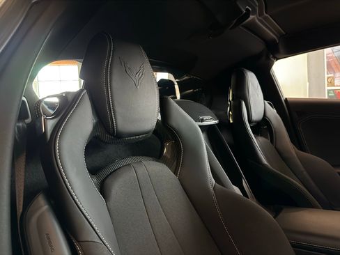 Used 2024 Chevrolet Corvette Z06 image 24