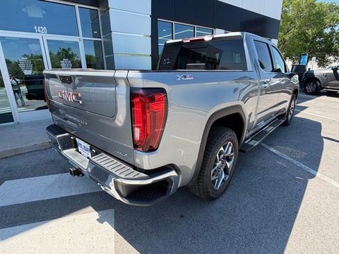 New 2026 GMC Sierra 1500 SLT AWD/4WD image 4