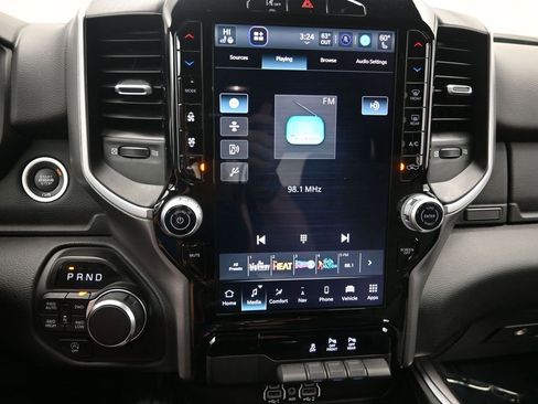 Used 2025 RAM 1500 Big Horn image 17