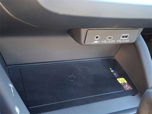 New 2025 Subaru Forester Premium image 19