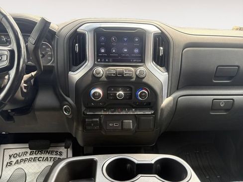 Used 2019 GMC Sierra 1500 SLE w/ SLE Value Package AWD/4WD image 11