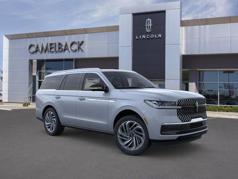 New 2025 Lincoln Navigator Reserve image 30