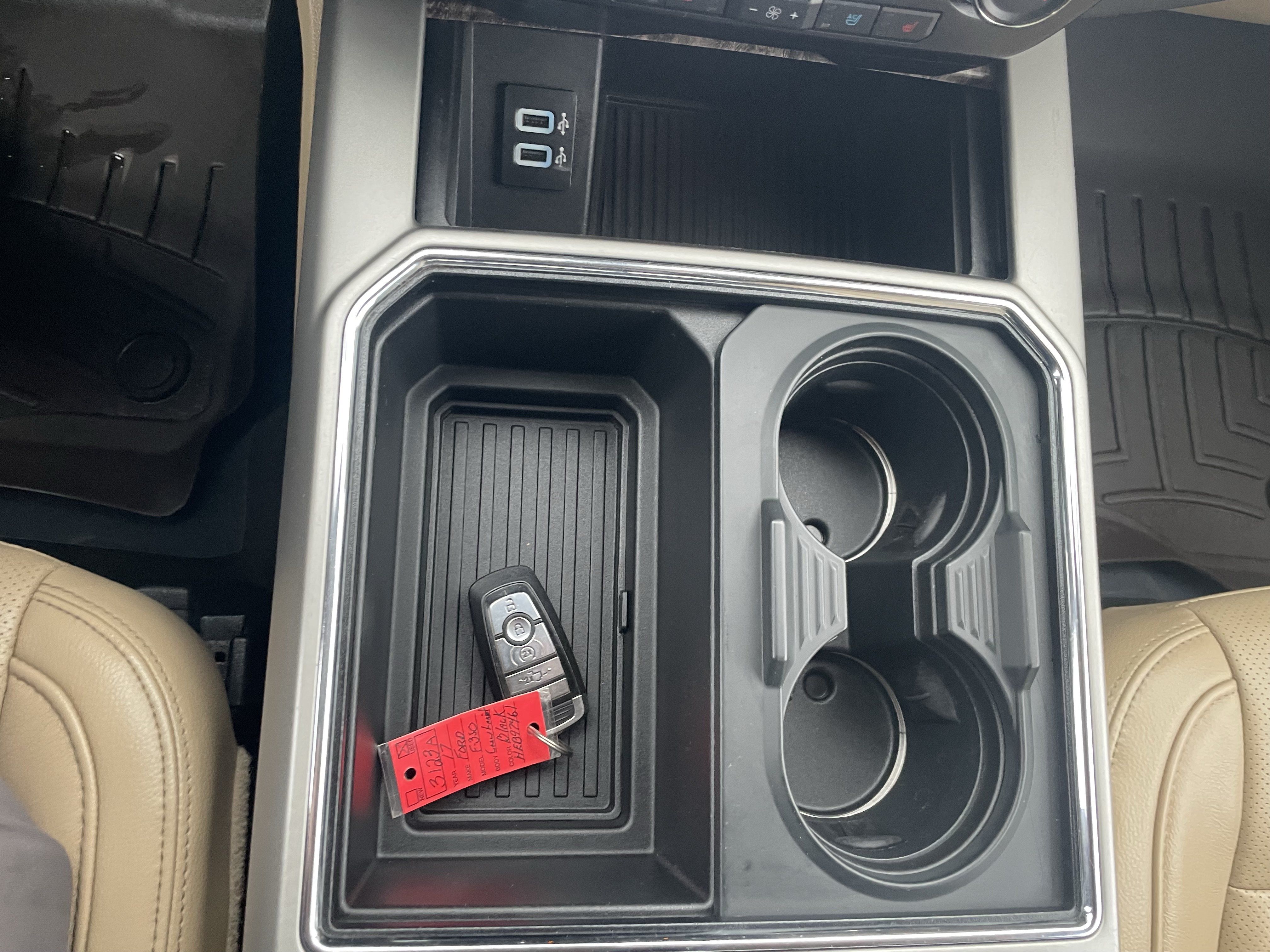 Used 2017 Ford F350 Lariat AWD/4WD image 27