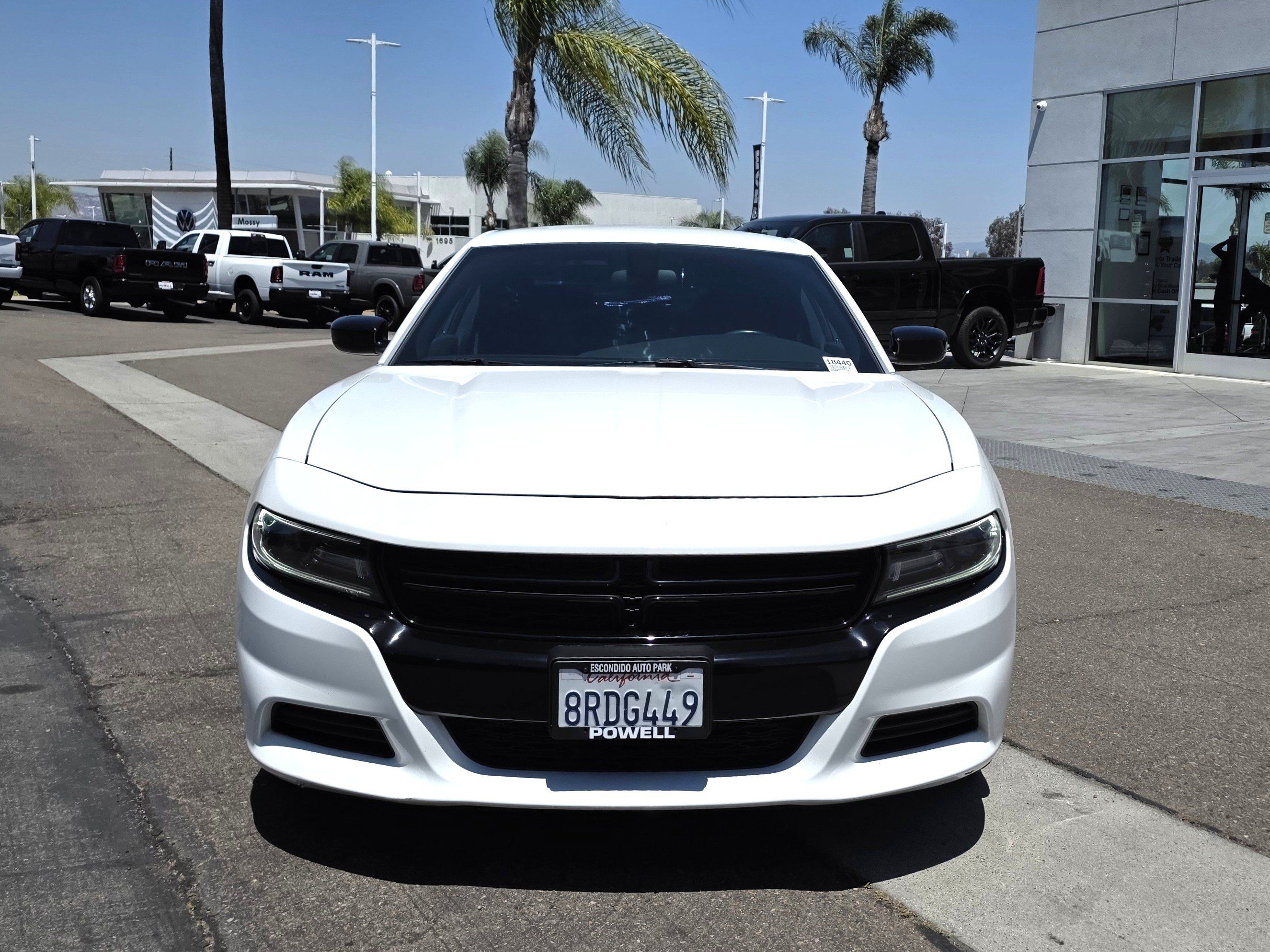 Used 2020 Dodge Charger SXT w/ Blacktop Package RWD image 7