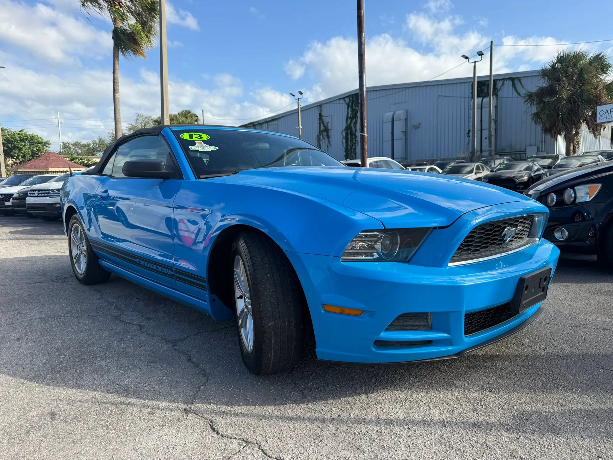 Used 2013 Ford Mustang Convertible RWD image 5