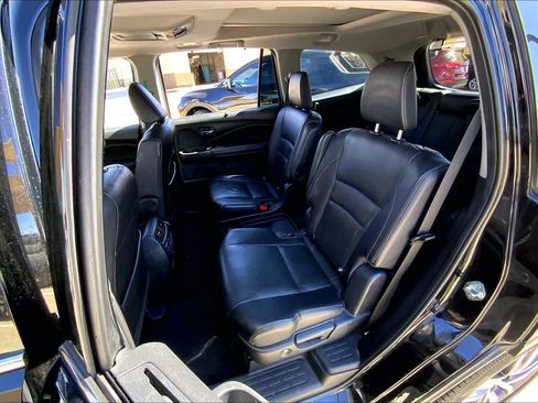 Used 2017 Honda Pilot Elite image 21