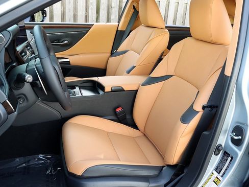 New 2025 Lexus ES 350 w/ Premium Package image 11