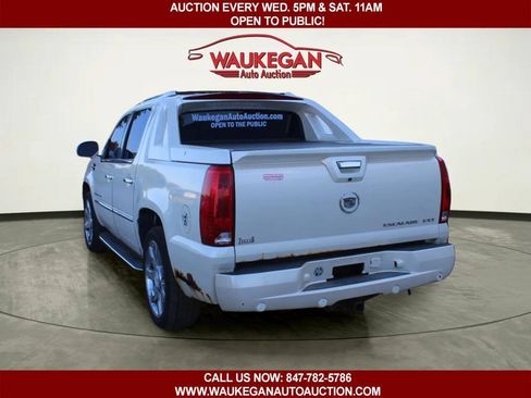 Used 2008 Cadillac Escalade EXT AWD/4WD image 5