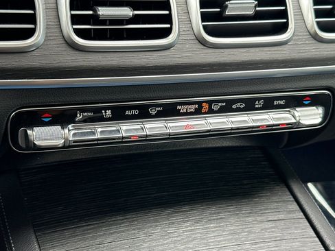 Certified 2024 Mercedes-Benz GLE 350 4MATIC image 19