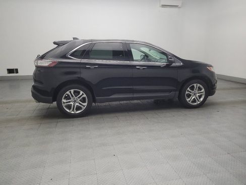 Used 2018 Ford Edge Titanium w/ Equipment Group 301A FWD image 10