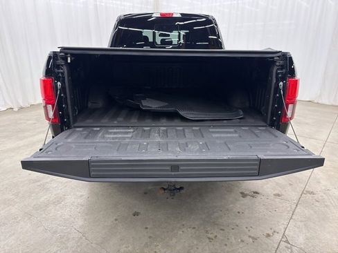 Used 2018 Ford F150 Lariat w/ Equipment Group 502A Luxury image 33