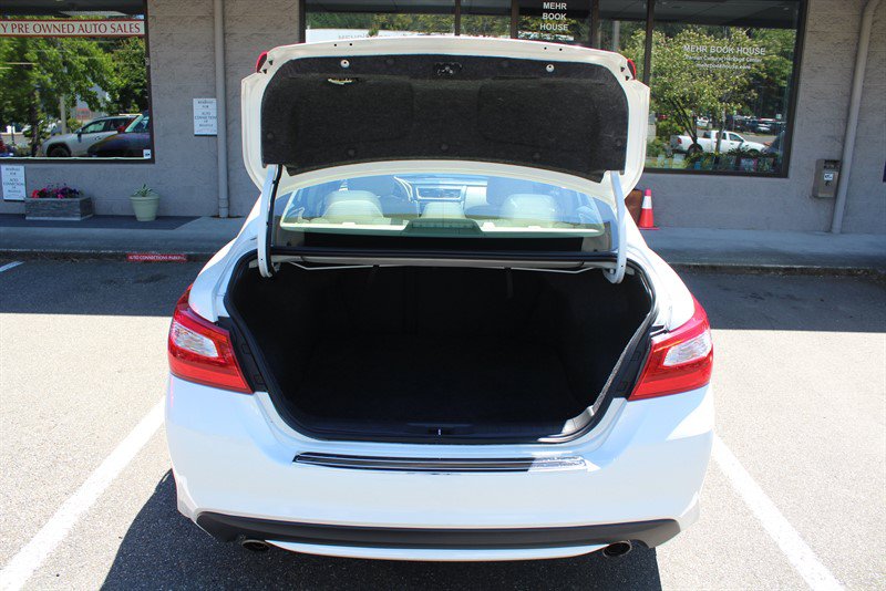 Used 2016 Nissan Altima 2.5 SV FWD image 20
