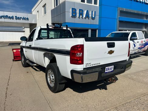 Used 2013 Chevrolet Silverado 2500 W/T w/ Snow Plow Prep Package AWD/4WD image 7