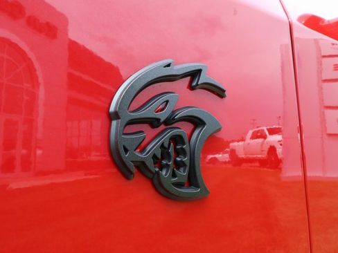 Used 2022 Dodge Challenger SRT Hellcat Redeye image 9