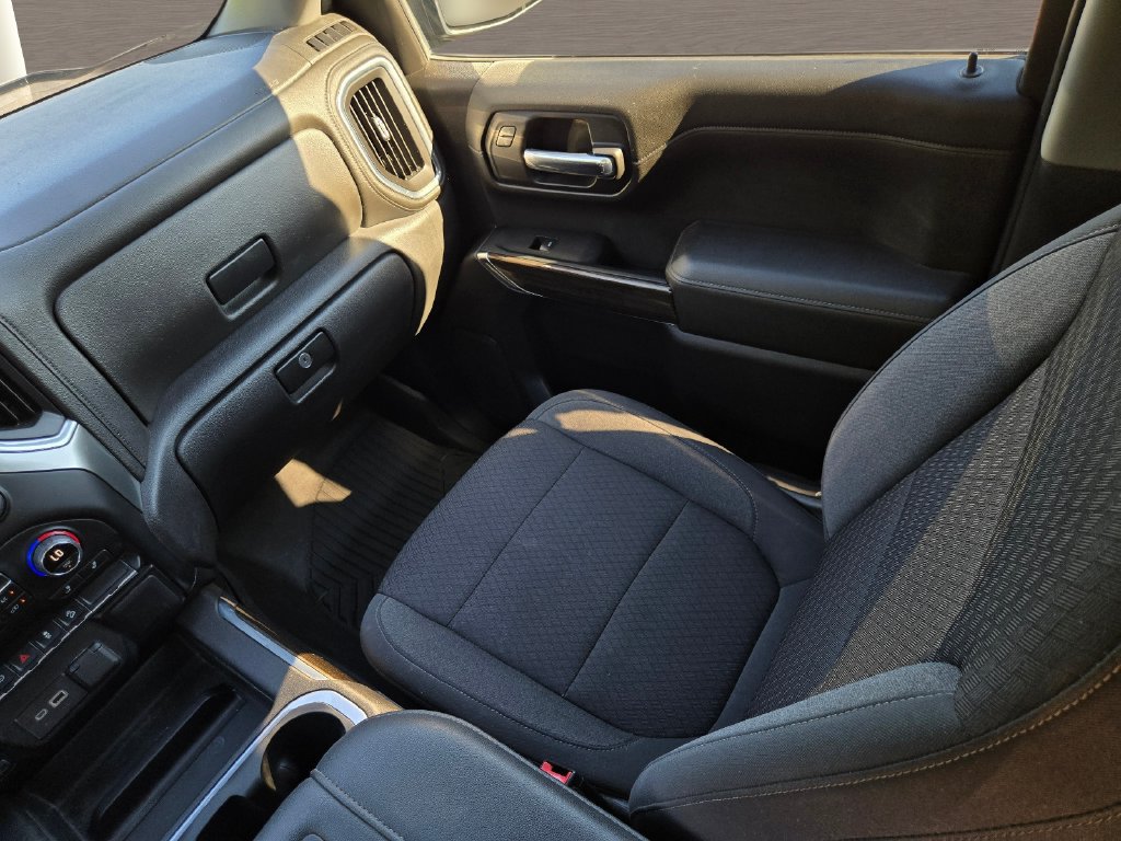 Used 2022 Chevrolet Silverado 1500 RST AWD/4WD image 14