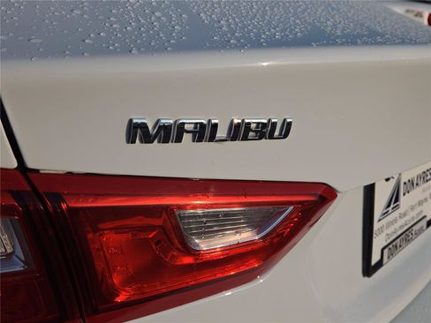 Used 2024 Chevrolet Malibu LT FWD image 29