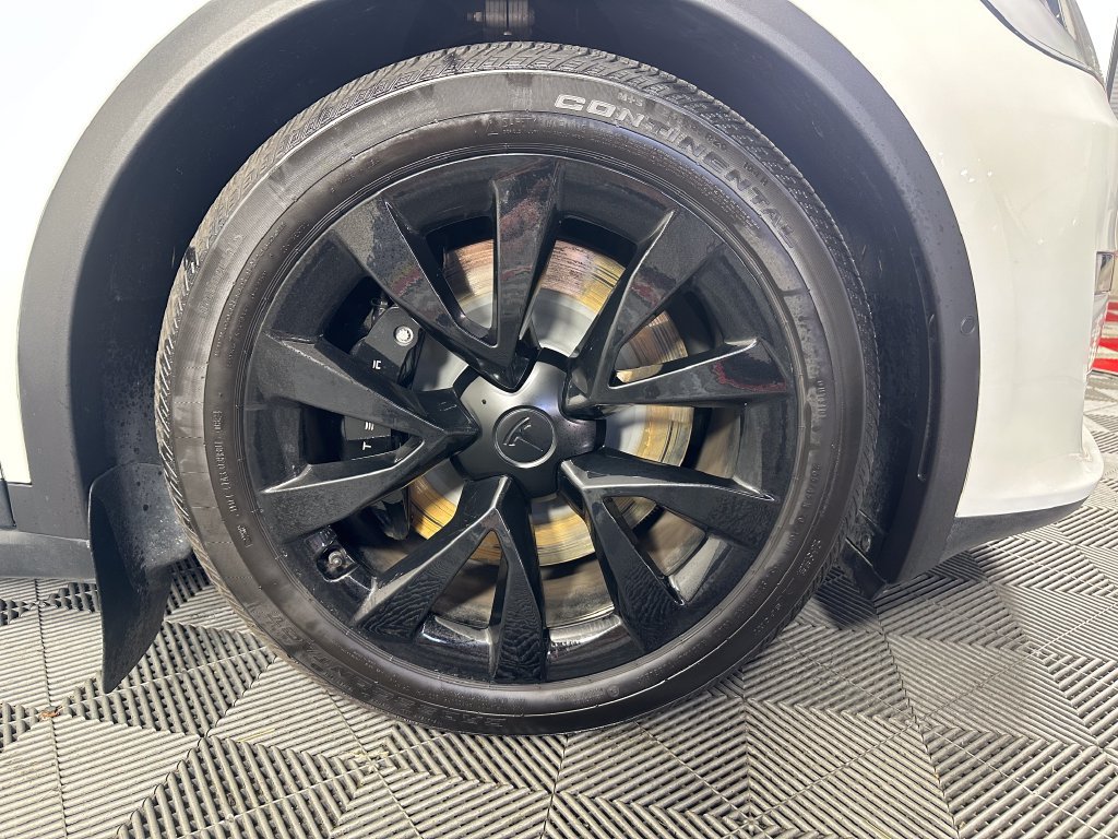 Used 2022 Tesla Model X AWD/4WD image 14