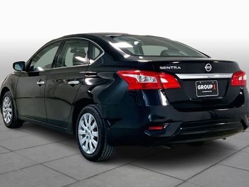 Used 2017 Nissan Sentra S image 12
