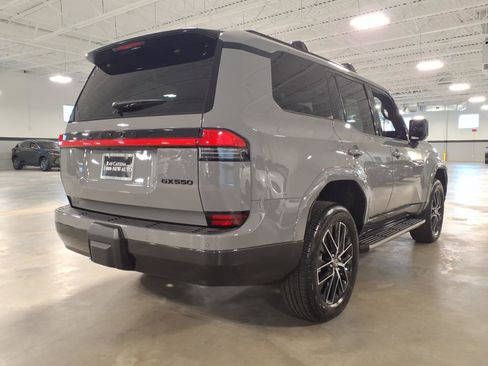 New 2026 Lexus GX 550 image 16