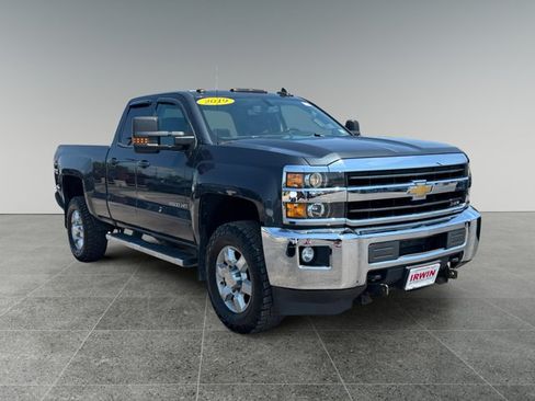 Used 2019 Chevrolet Silverado 2500 LT w/ LT Convenience Package AWD/4WD image 8