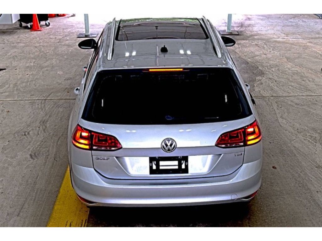 Used 2015 Volkswagen Golf SEL FWD image 5