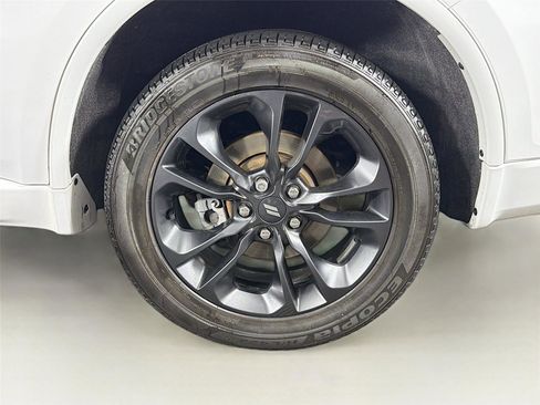 Used 2023 Dodge Durango GT AWD/4WD image 32