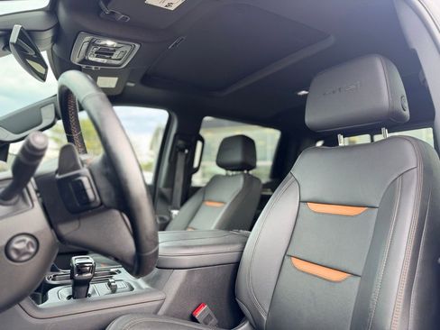 Used 2023 GMC Sierra 1500 AT4 w/ AT4 Preferred Package AWD/4WD image 16