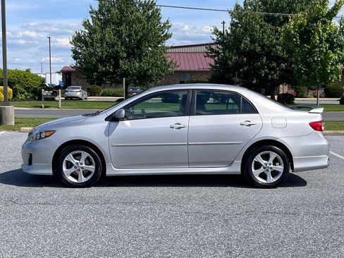 Used 2011 Toyota Corolla S FWD image 4