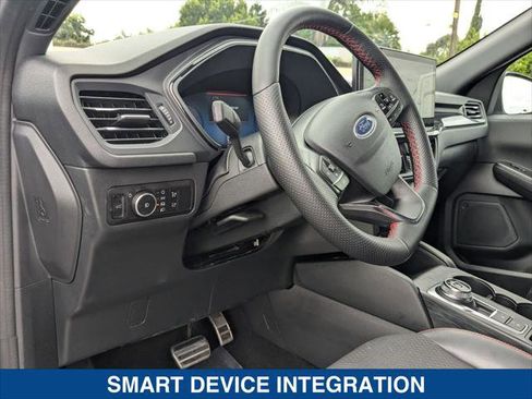 Certified 2023 Ford Escape ST-Line Elite AWD/4WD image 12
