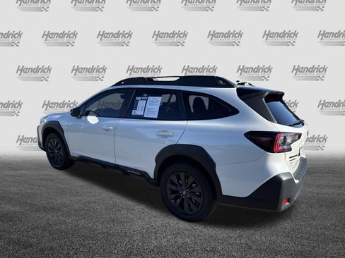 Used 2024 Subaru Outback Onyx Edition AWD/4WD image 8