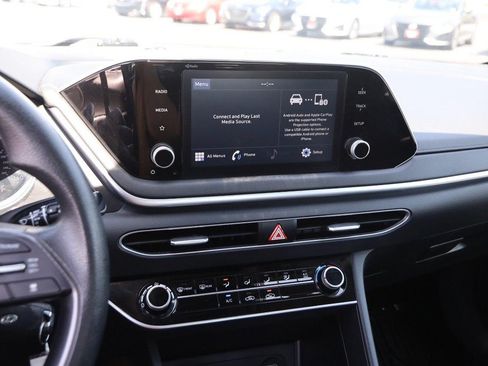 Used 2020 Hyundai Sonata SE FWD image 14