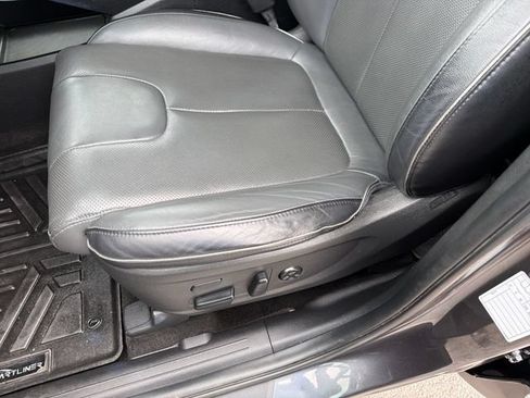 Used 2023 Hyundai Santa Fe Limited AWD/4WD image 21
