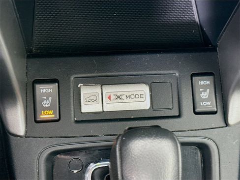 Used 2016 Subaru Forester 2.0XT Touring w/ Eyesight & Navigation System image 13