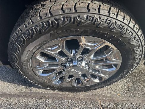 New 2026 GMC Sierra 2500 Denali w/ Denali Reserve Package image 5