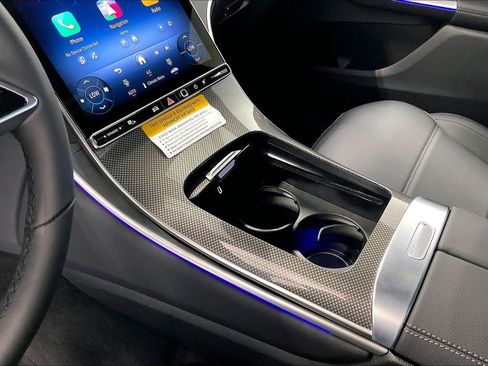 New 2026 Mercedes-Benz GLC 300 image 7