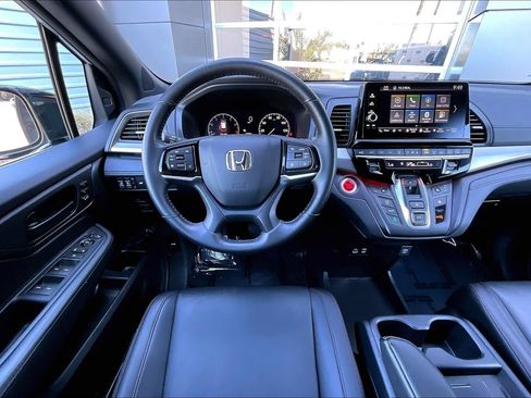 Used 2025 Honda Odyssey Sport-L image 5