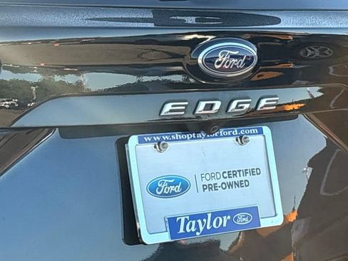 Certified 2024 Ford Edge SEL w/ Convenience Package AWD/4WD image 30