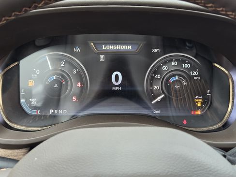 New 2026 RAM 2500 Limited AWD/4WD image 14