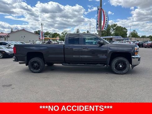 Used 2016 Chevrolet Silverado 2500 LT w/ LT Convenience Package AWD/4WD image 2