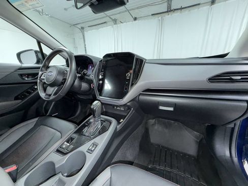 Used 2024 Subaru Crosstrek 2.5i Limited AWD/4WD image 13