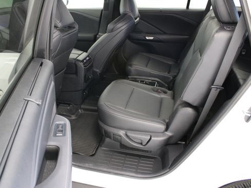 Used 2026 Lexus TX 500h AWD w/ Technology Package image 26