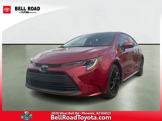 Used 2025 Toyota Corolla LE video 1
