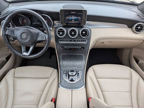 Used 2018 Mercedes-Benz GLC 300 image 17