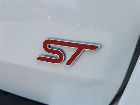 New 2025 Ford Explorer ST image 11