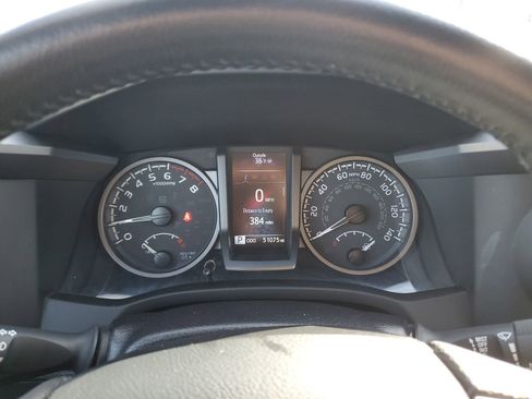 Used 2023 Toyota Tacoma TRD Sport image 23