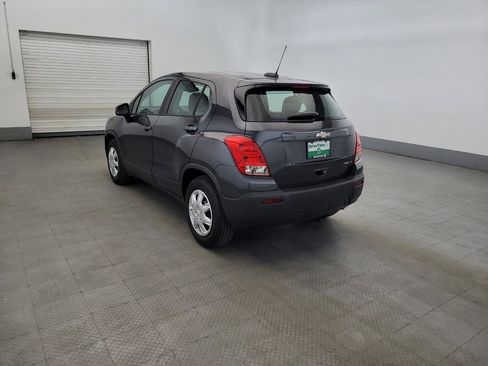 Used 2016 Chevrolet Trax LS FWD image 5