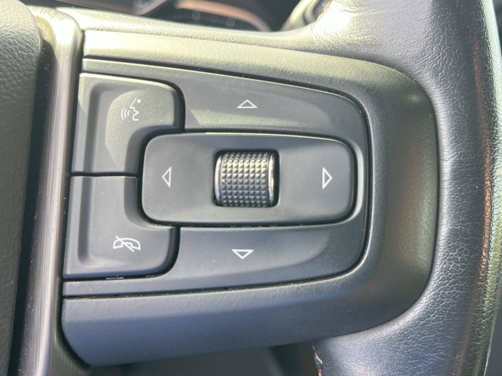 Used 2021 GMC Sierra 1500 AT4 w/ AT4 Premium Package AWD/4WD image 33