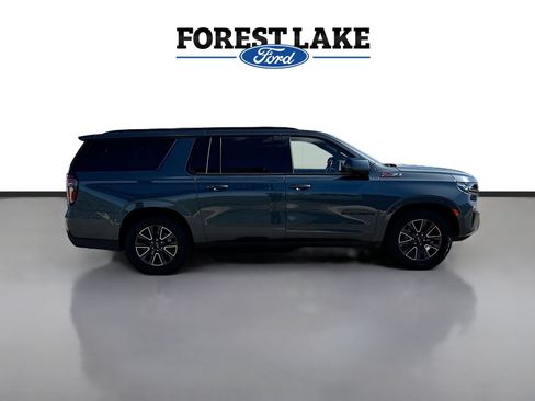 Used 2021 Chevrolet Suburban Z71 w/ Z71 Off-Road Package AWD/4WD image 8