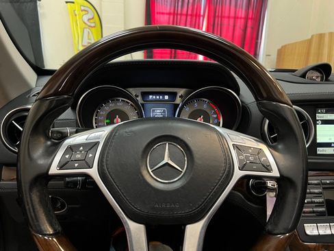Used 2013 Mercedes-Benz SL 550 ROADSTER image 26
