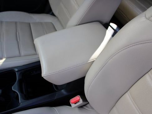 Used 2019 Honda CR-V EX-L image 32